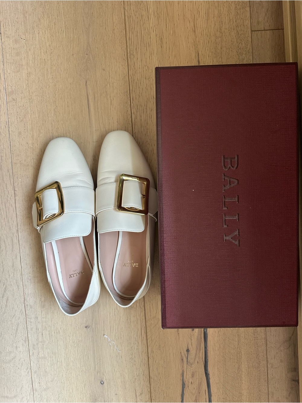 Bally Cream Leather Loafers with Gold Buckle